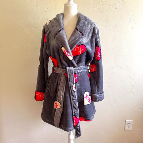 Betsey Johnson Other - Betsey Johnson short plush hooded robe hearts size XS/S